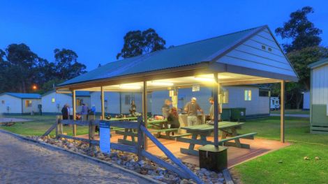 Eden Gateway Holiday Park undercover BBQ area
