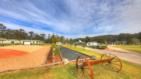 Eden Gateway Holiday Park Boules & Bocce court